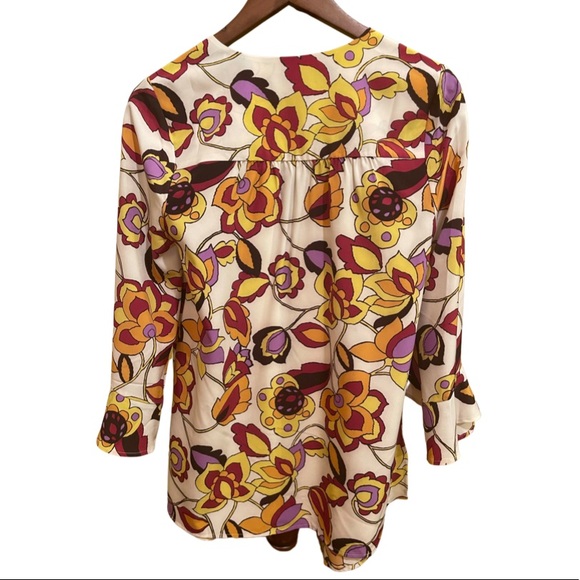 🌻🌻 ModCloth Top 🌻🌻 - Picture 2 of 6